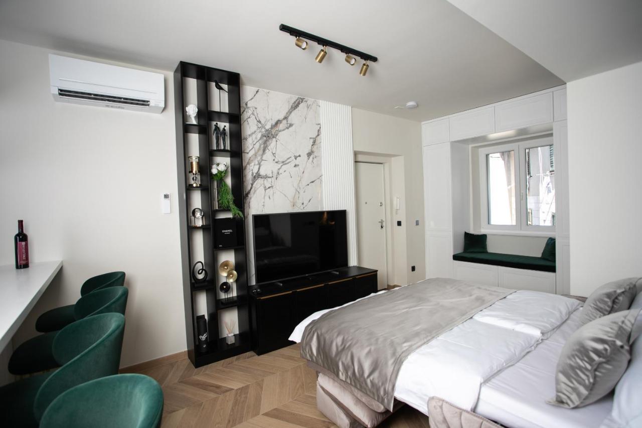 Prestigious Downtown Apartment Split Exterior foto